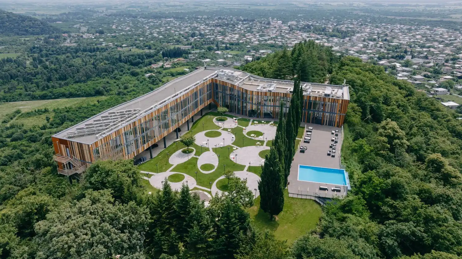 ყვარლის იუსტიციის სახლი - სარეაბილიტაციო სამუშაოები პენეტრონით.